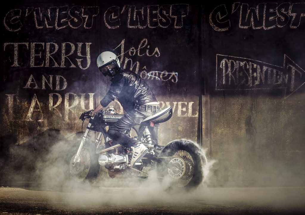 Ed Turner Honda CB400 Kicxstart