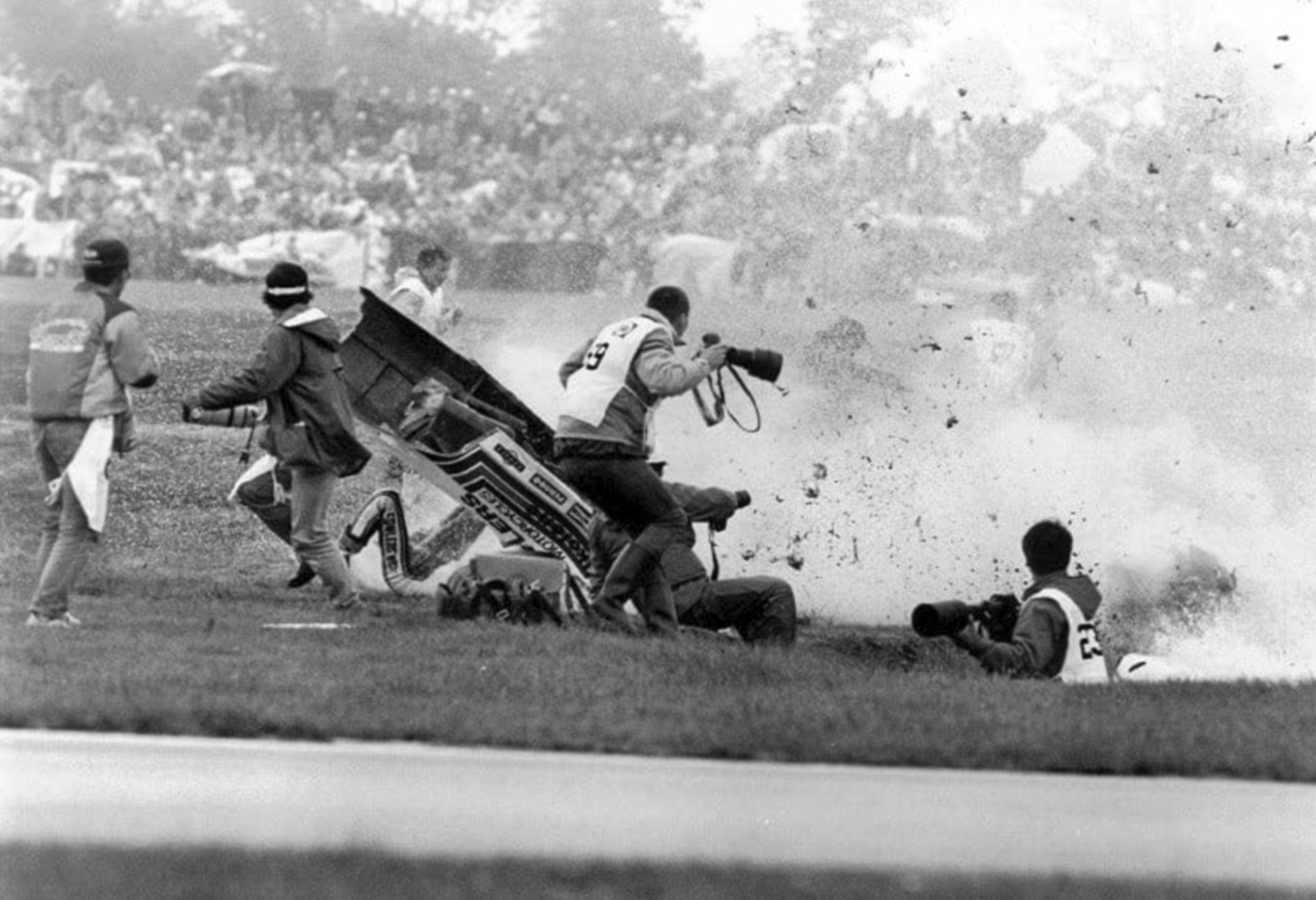 1985_Steve Webster crash TT Assen 1985