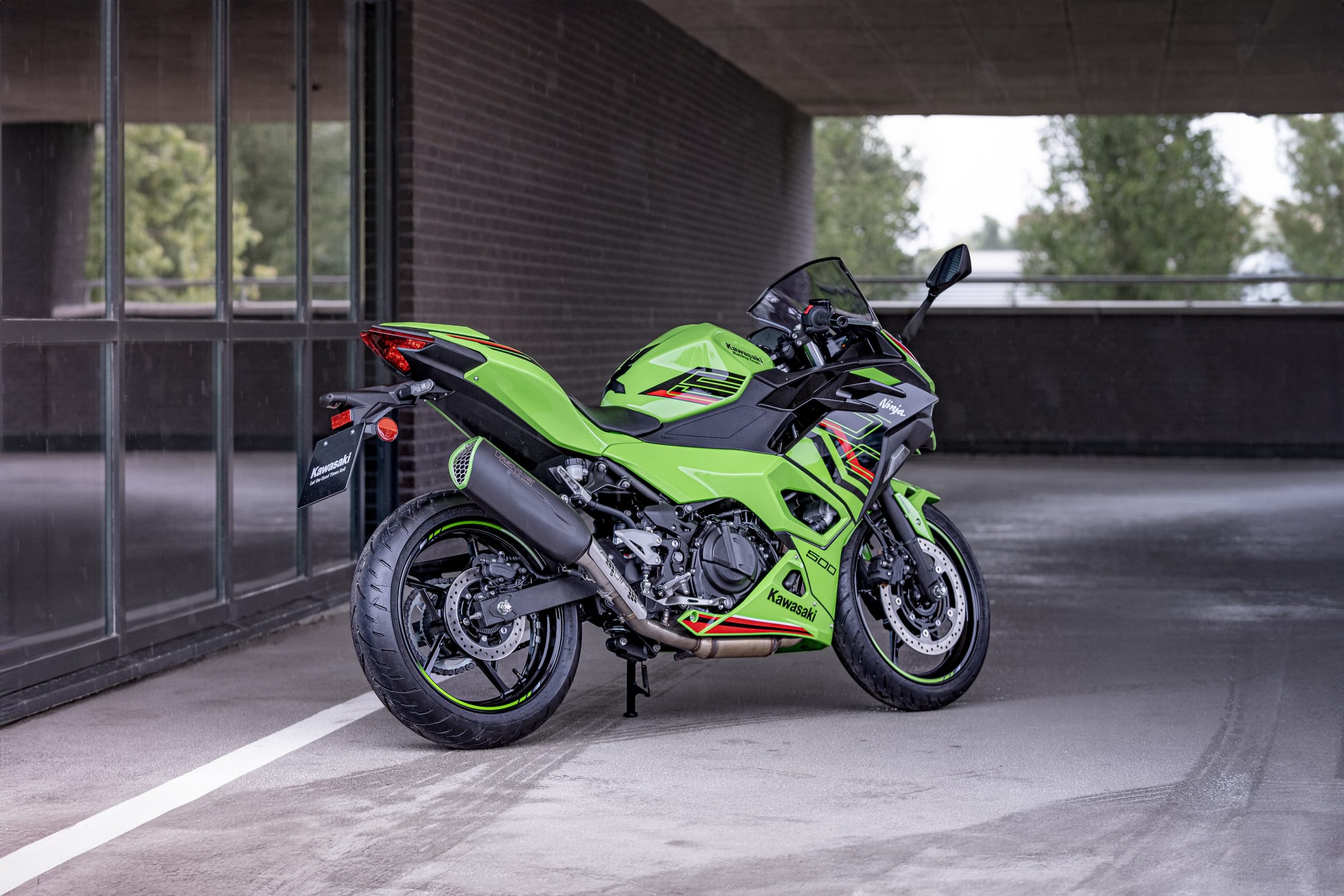 Kawasaki Ninja 500 SE REMUS