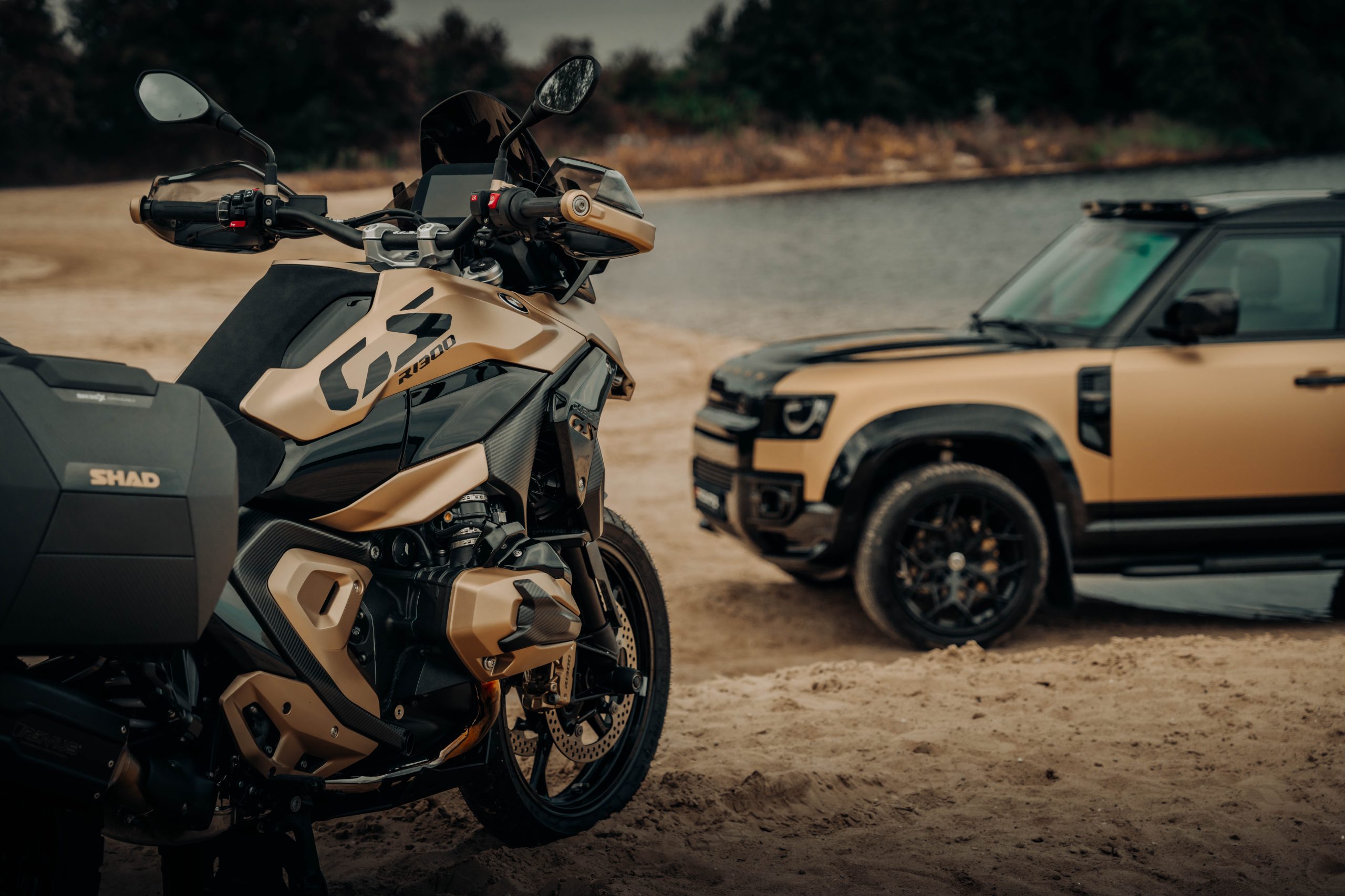 BMW R 1300 GS Urban Defender Widetrack