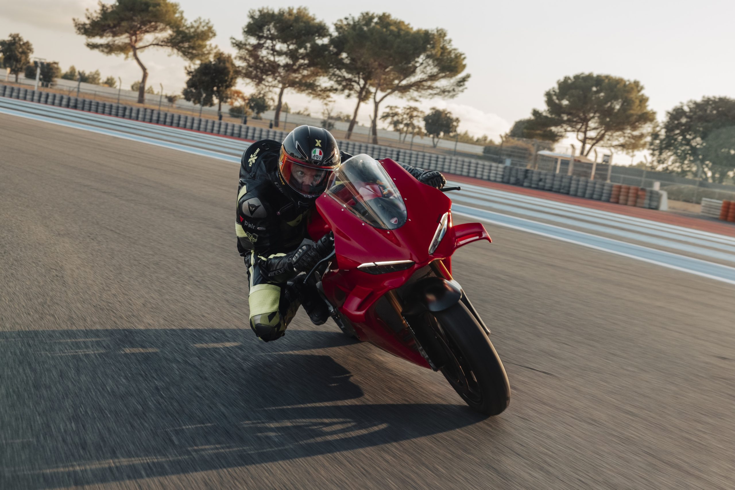 Ducati Panigale V4 S