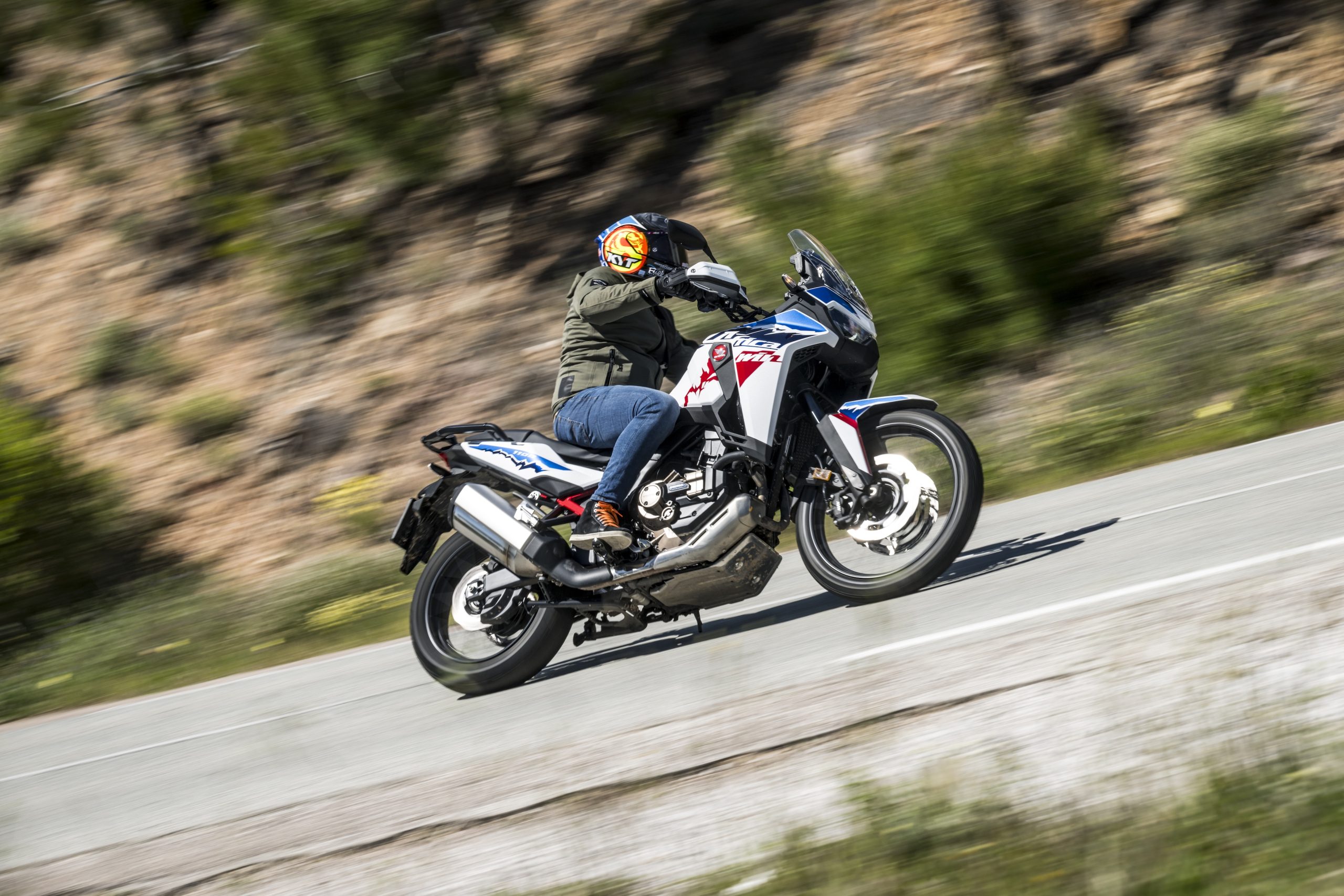 Vergelijk middenklasse allroads_Honda Africa Twin