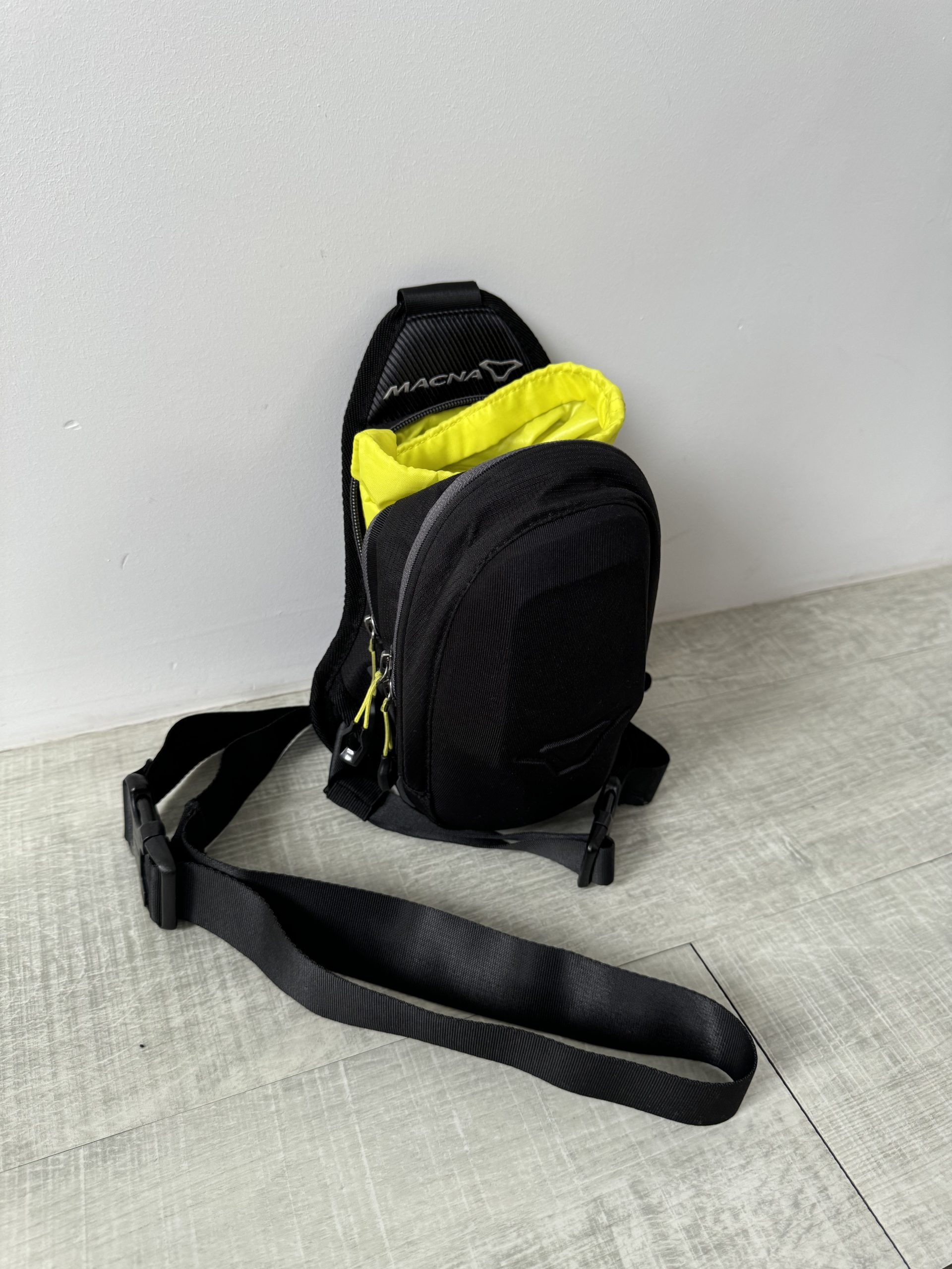 Macna Leg Bag Extended