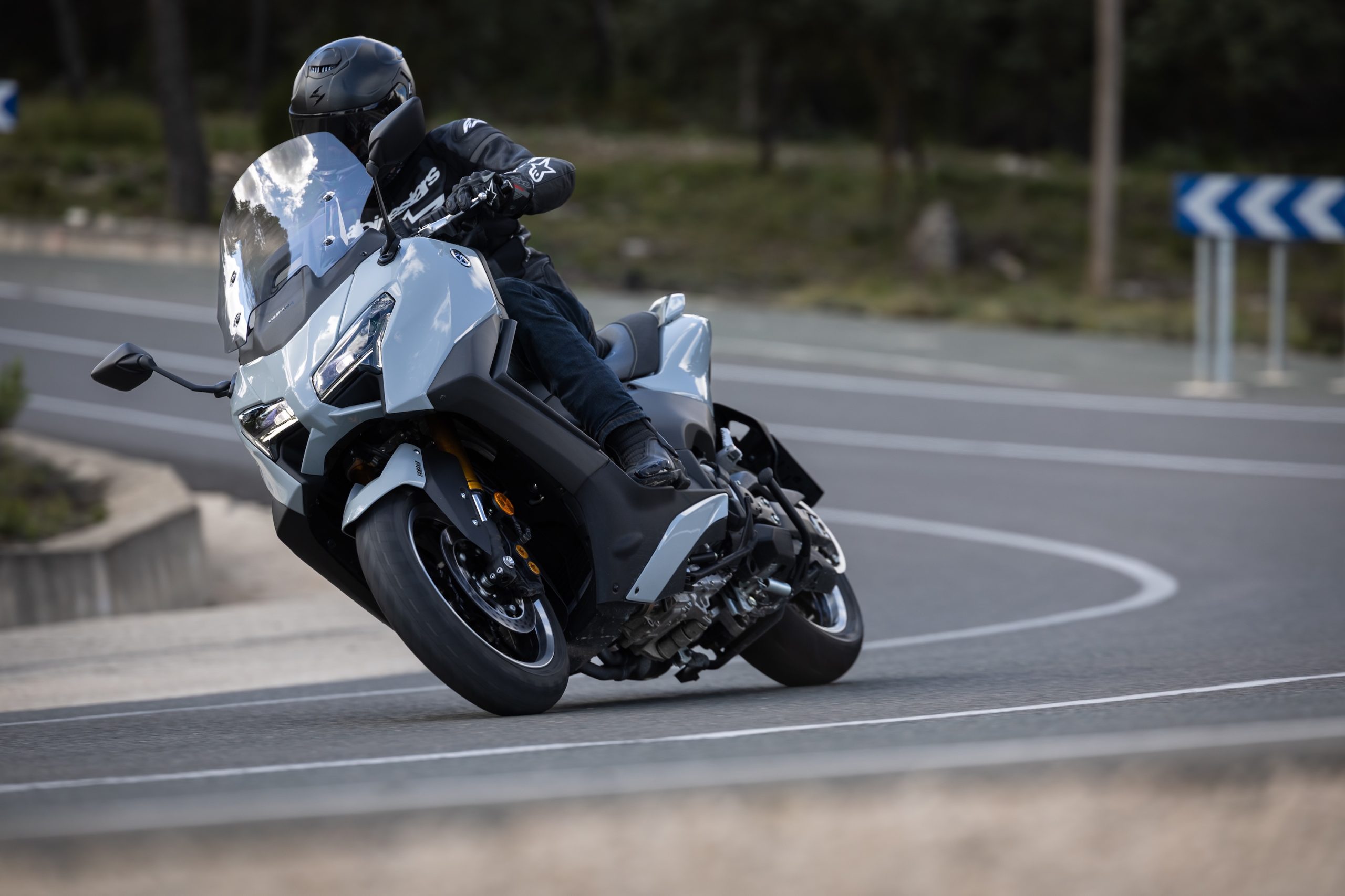 Yamaha TMAX Tech MAX