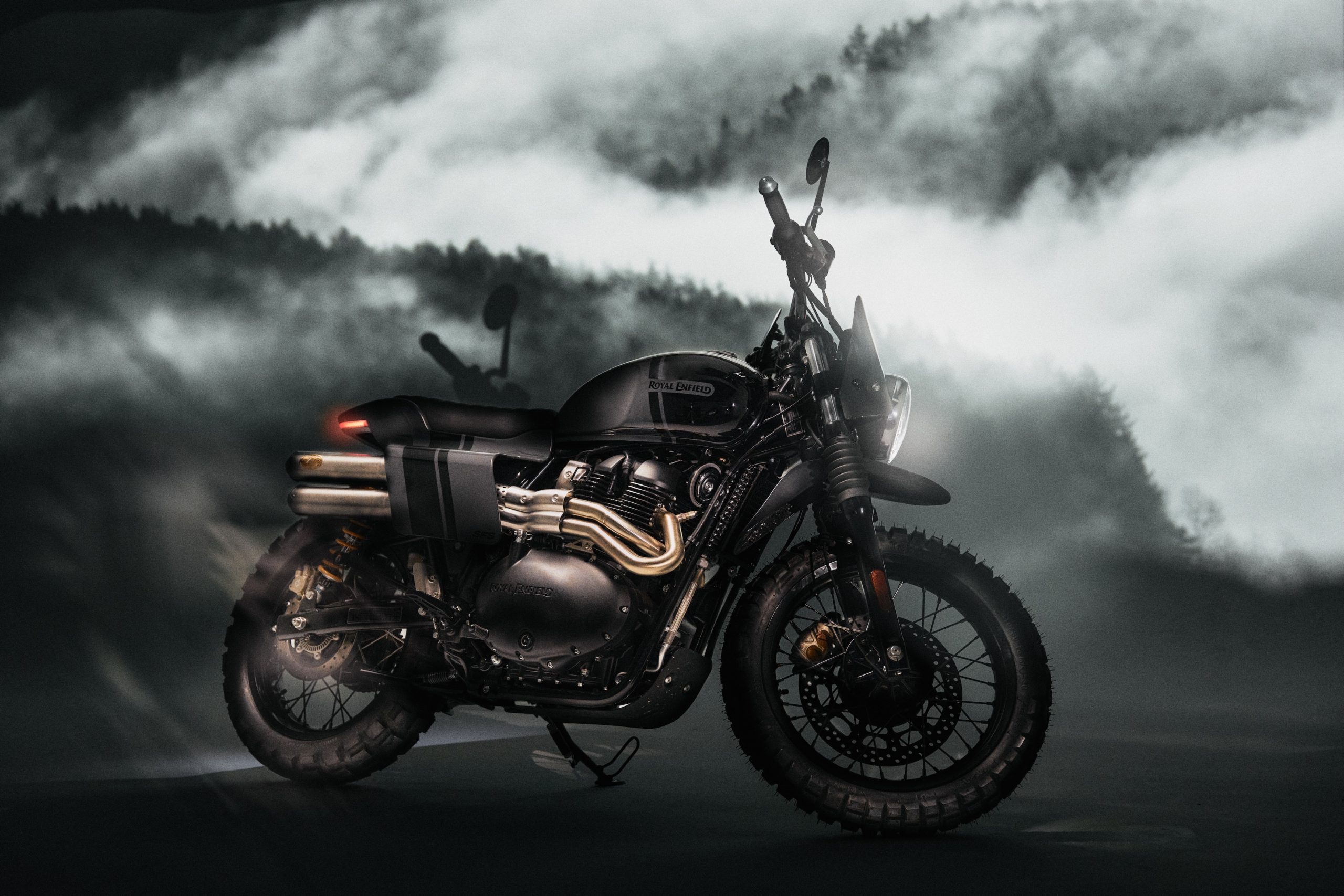 Pando Moto x Royal Enfield