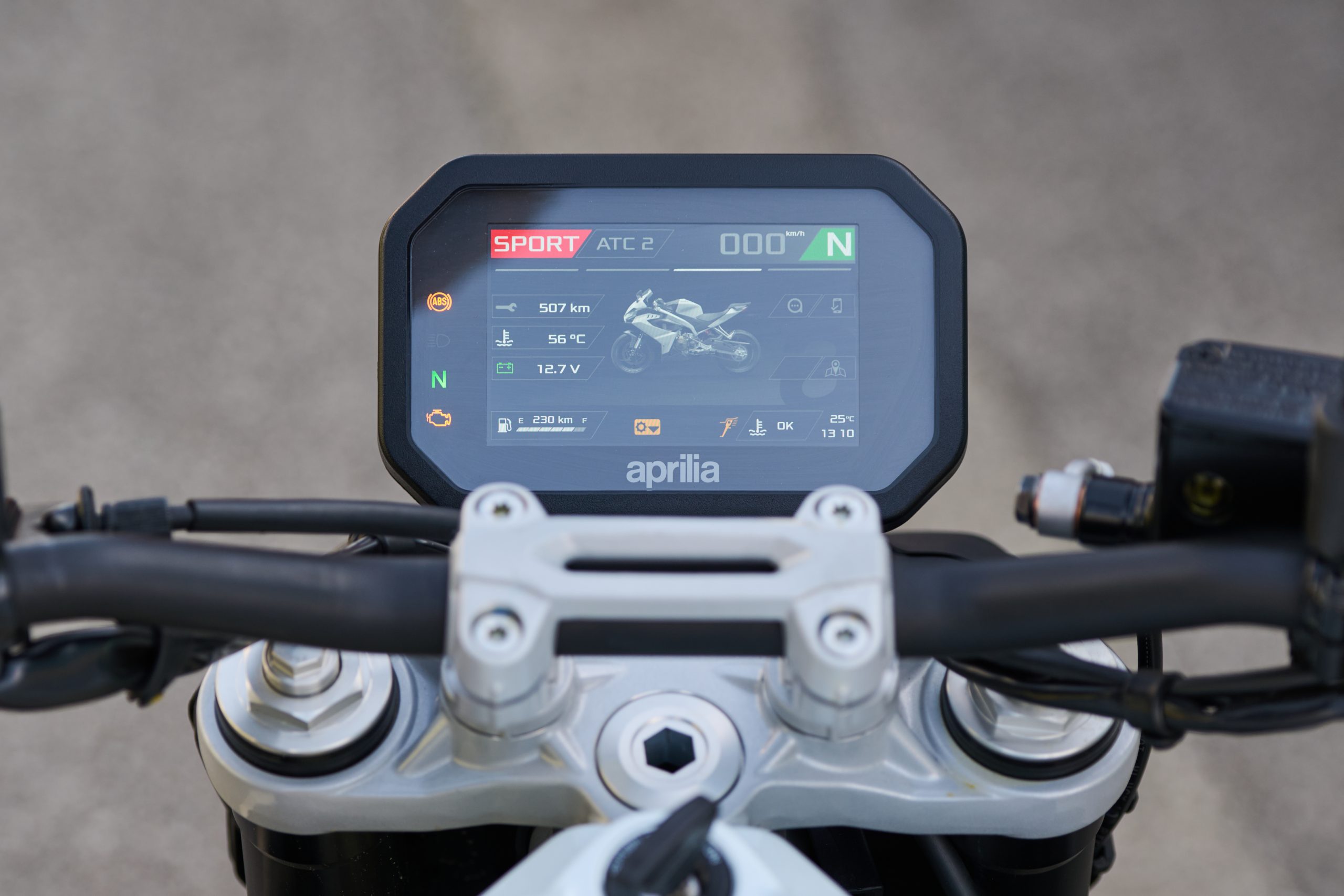 Aprilia Tuono 457