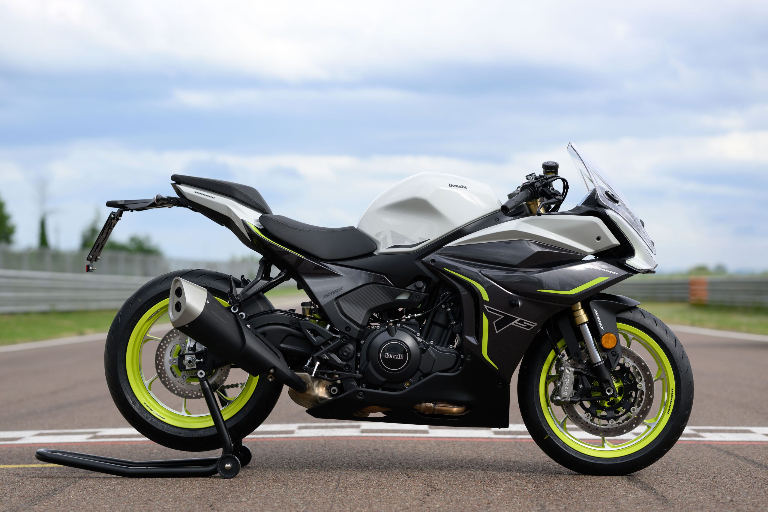 Benelli Tornado 550