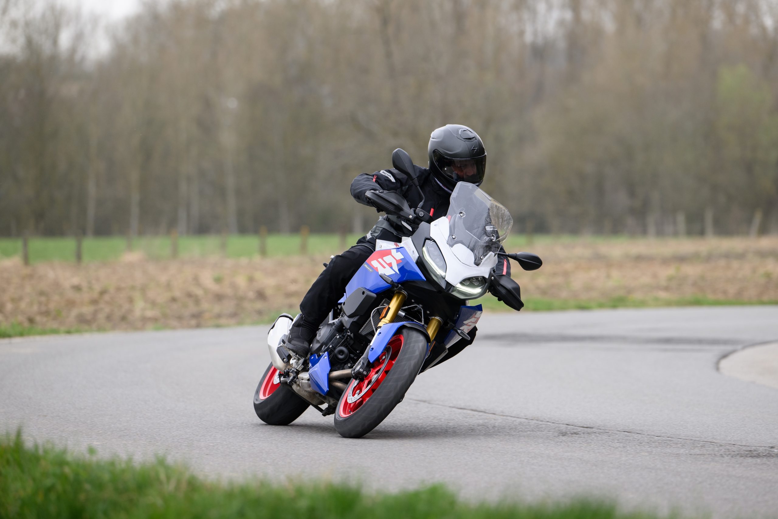 BMW F 900 XR