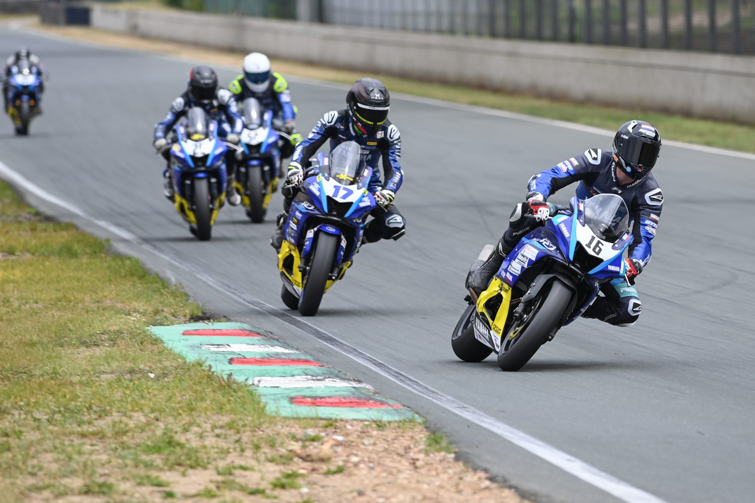 Yamaha R3 R7 Cup Zolder