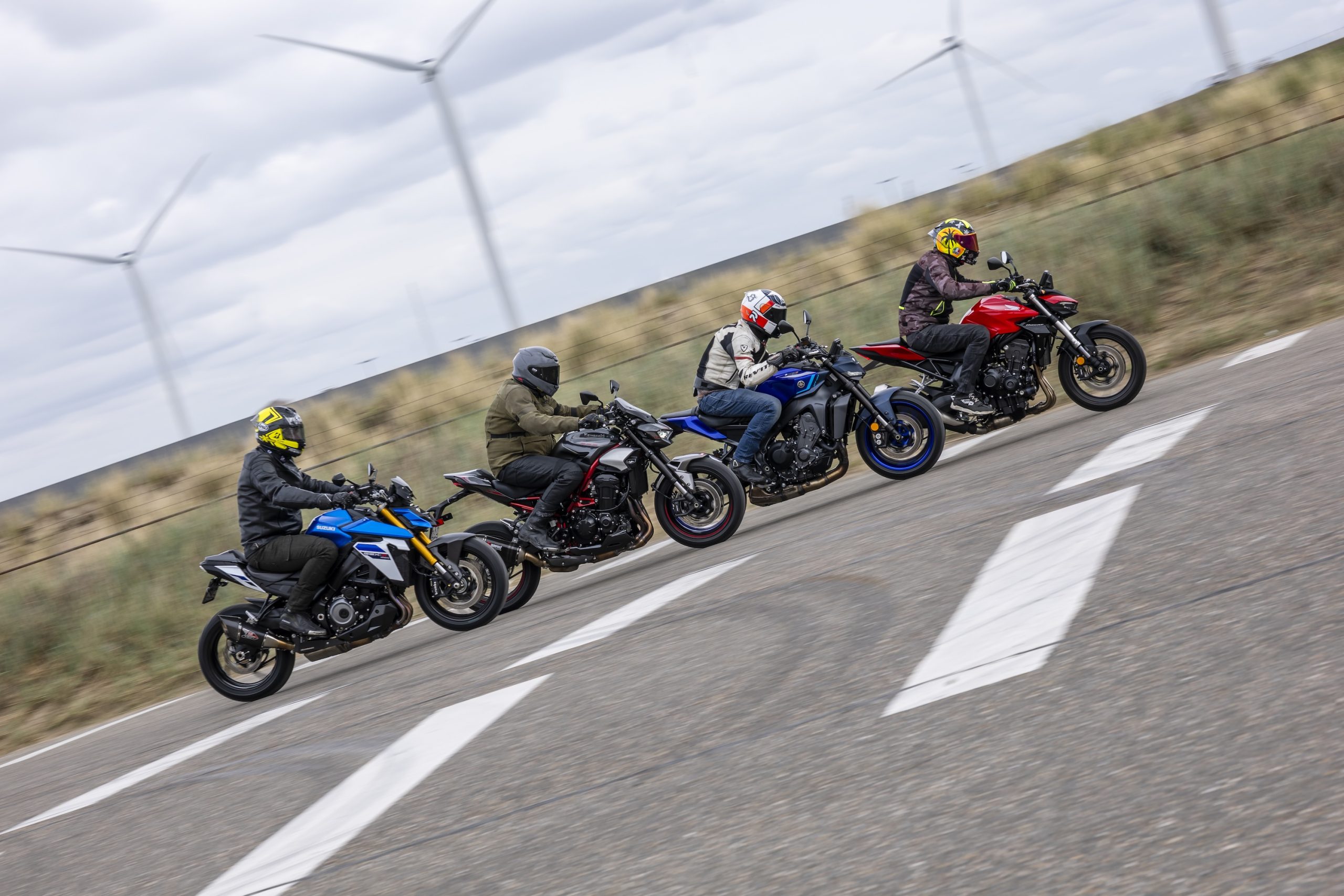 Honda CB1000 Hornet Kawasaki Z900 Suzuki GSX-S1000 Yamaha MT-09