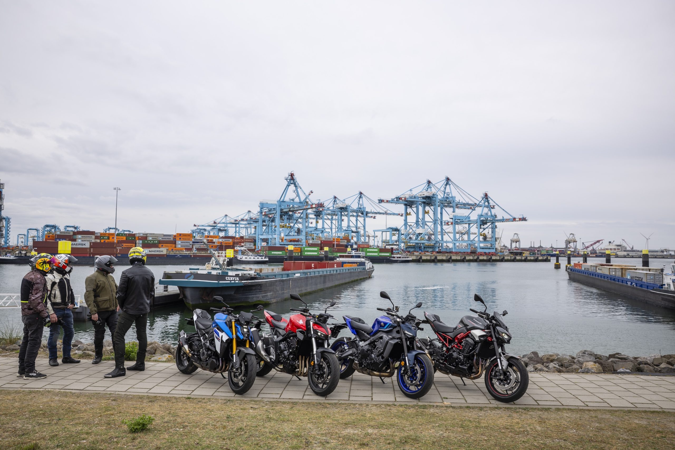 Honda CB1000 Hornet Kawasaki Z900 Suzuki GSX-S1000 Yamaha MT-09