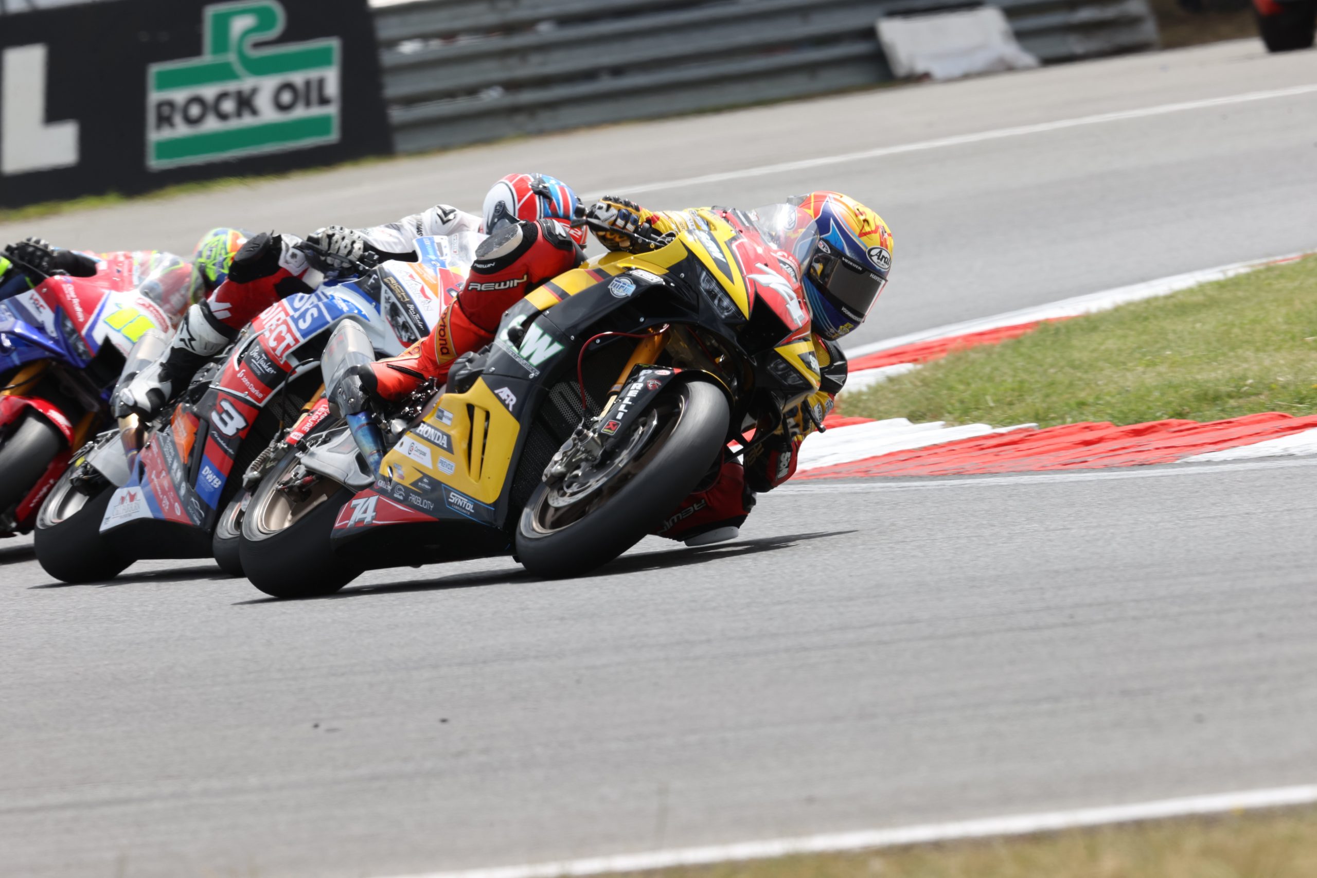 Jaimie Van Sikkelerus_ Snetterton BSB
