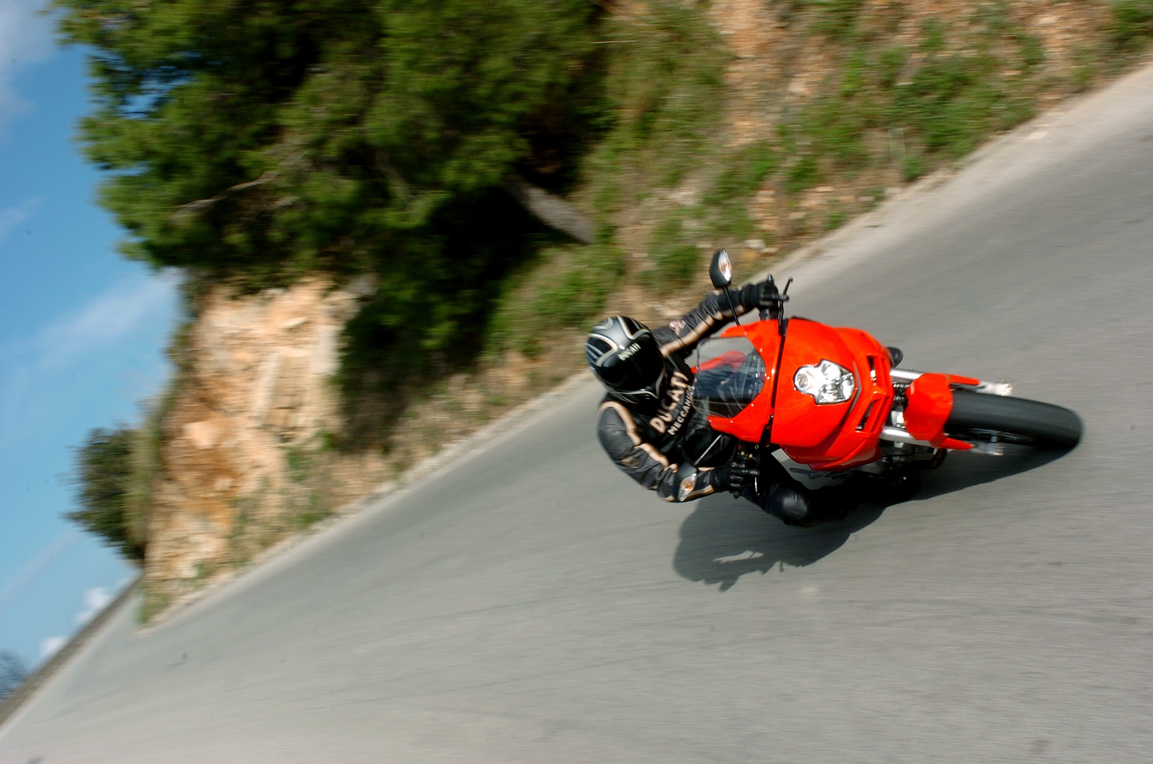 Ducati Multistrada 620