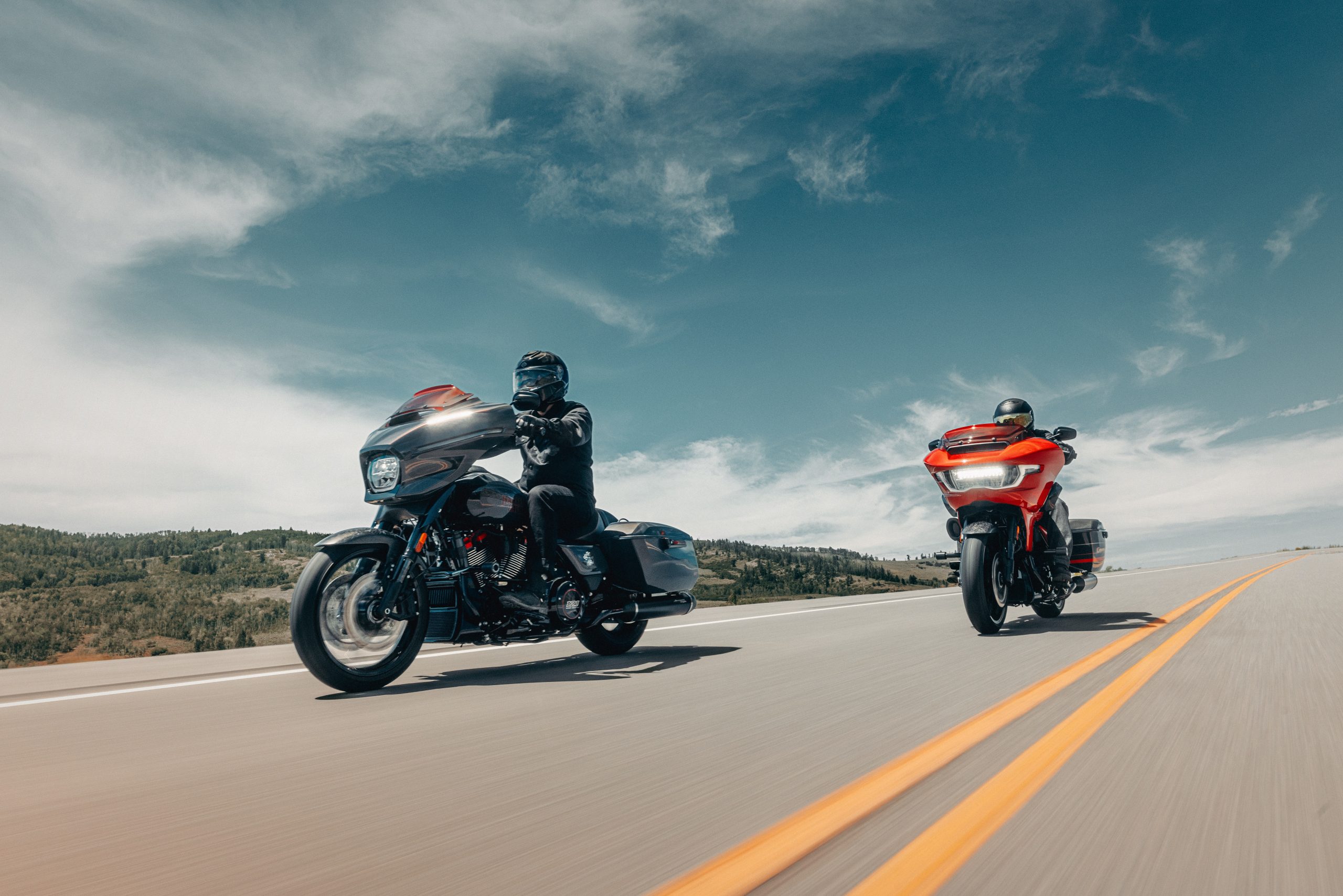 Harley-Davidson CVO Street Glide ST + CVO Road Glide ST