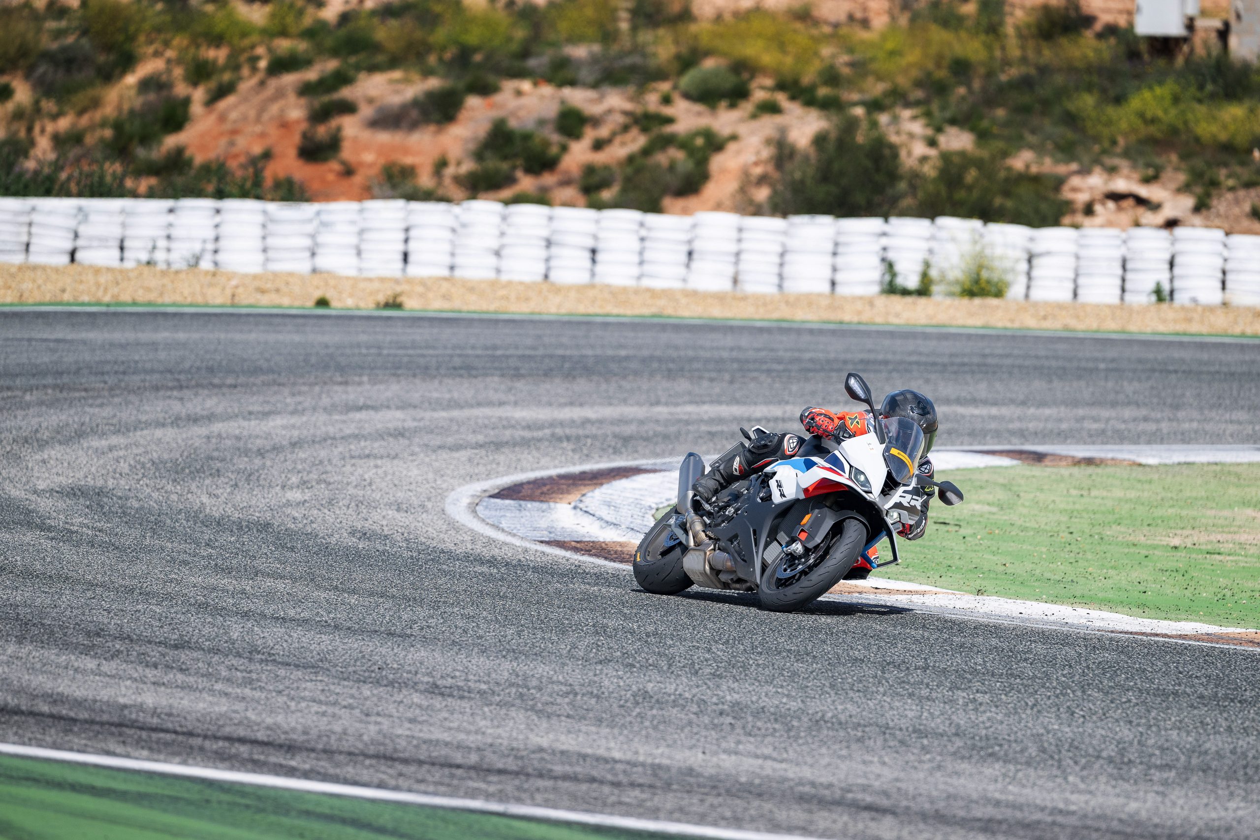 Continental ContiSportAttack5