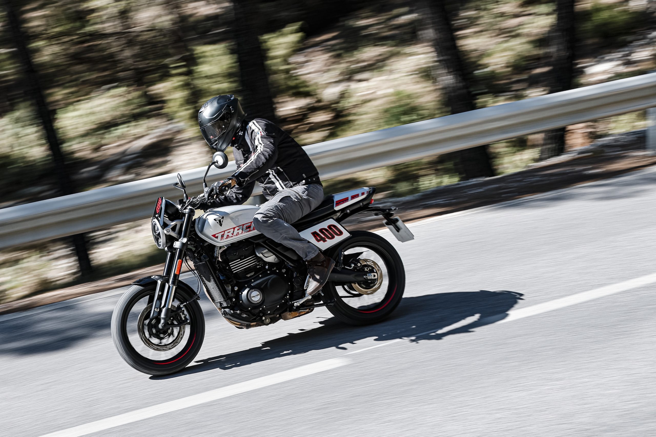 Triumph Tracker 400