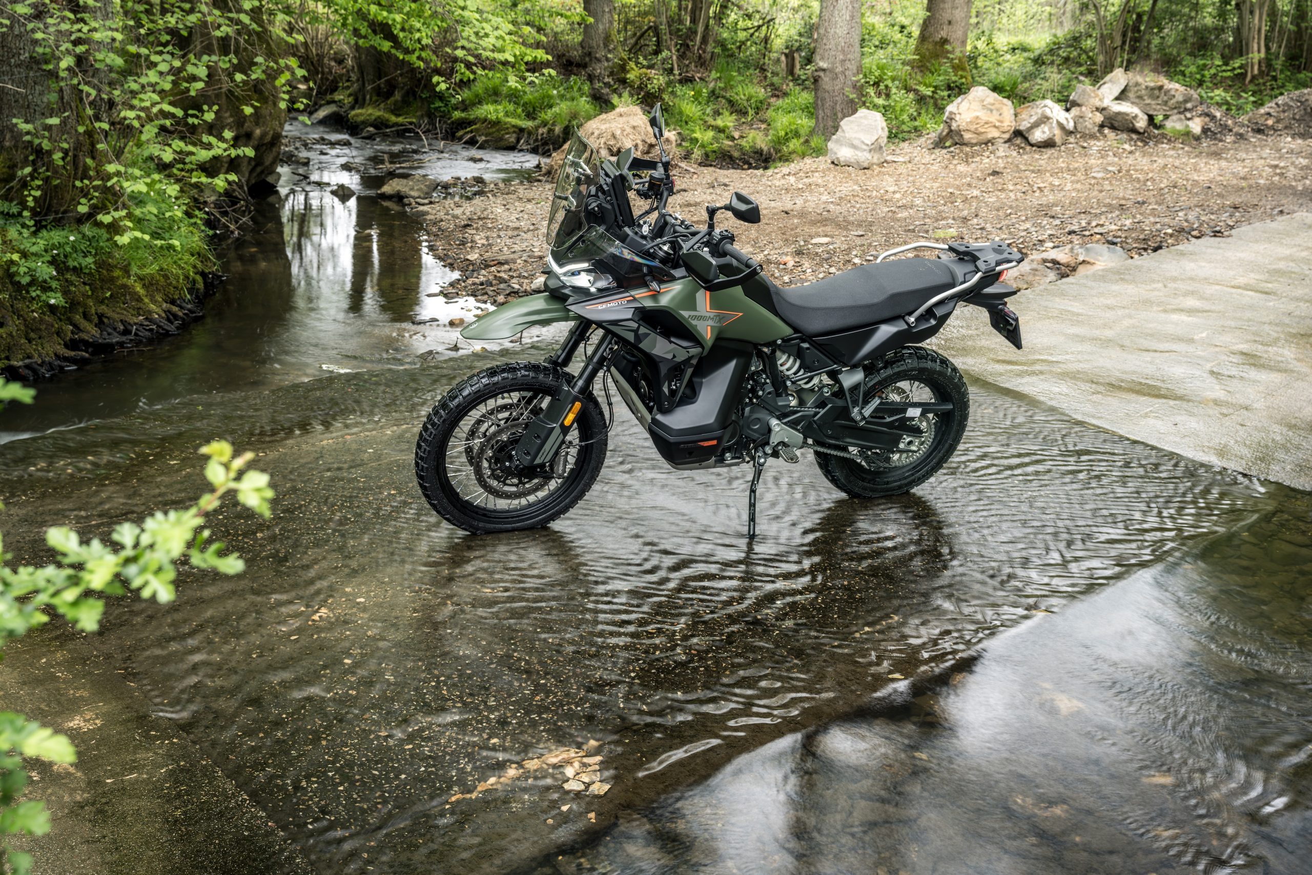 CFMoto 1000MT-X