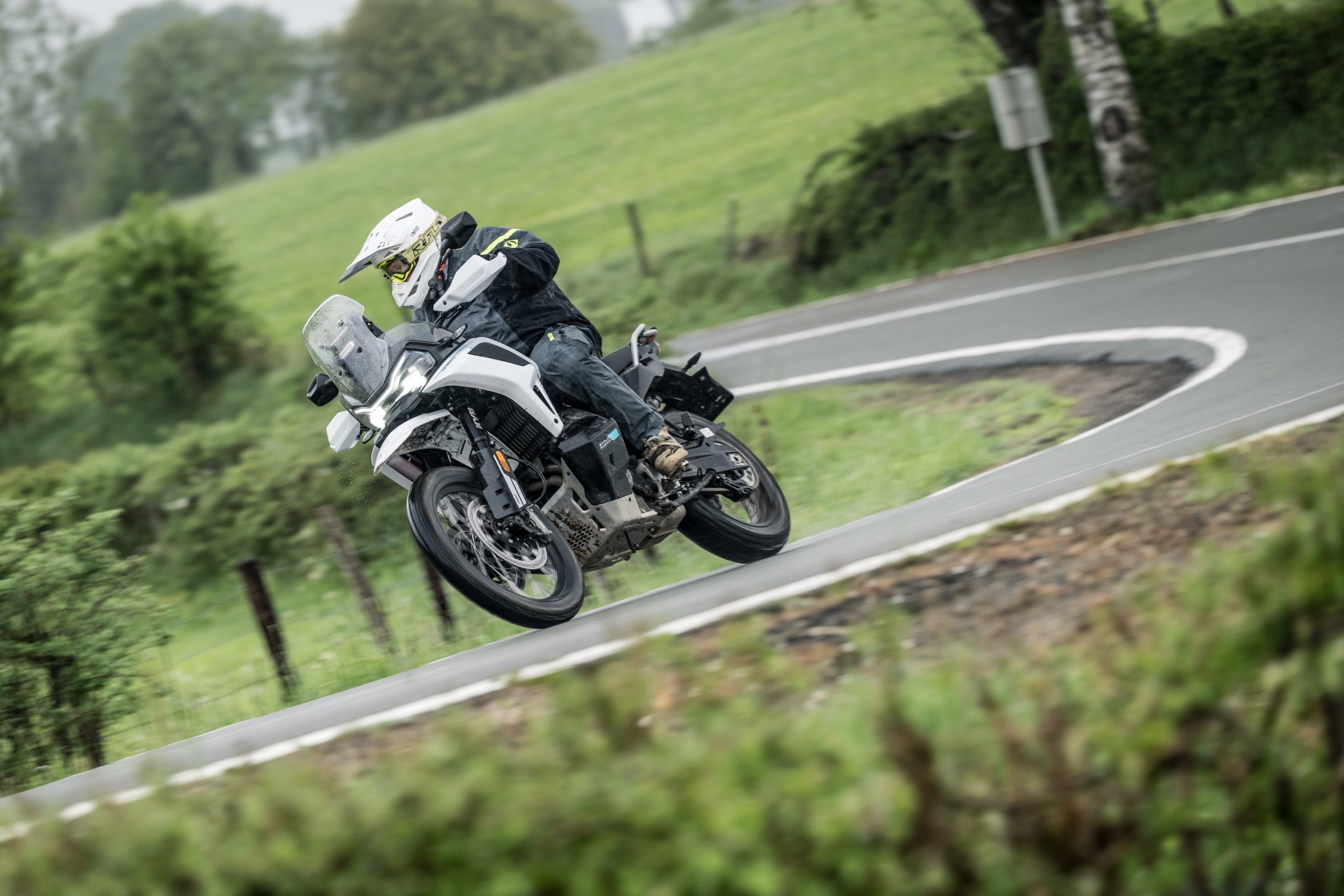 CFMoto 1000MT-X