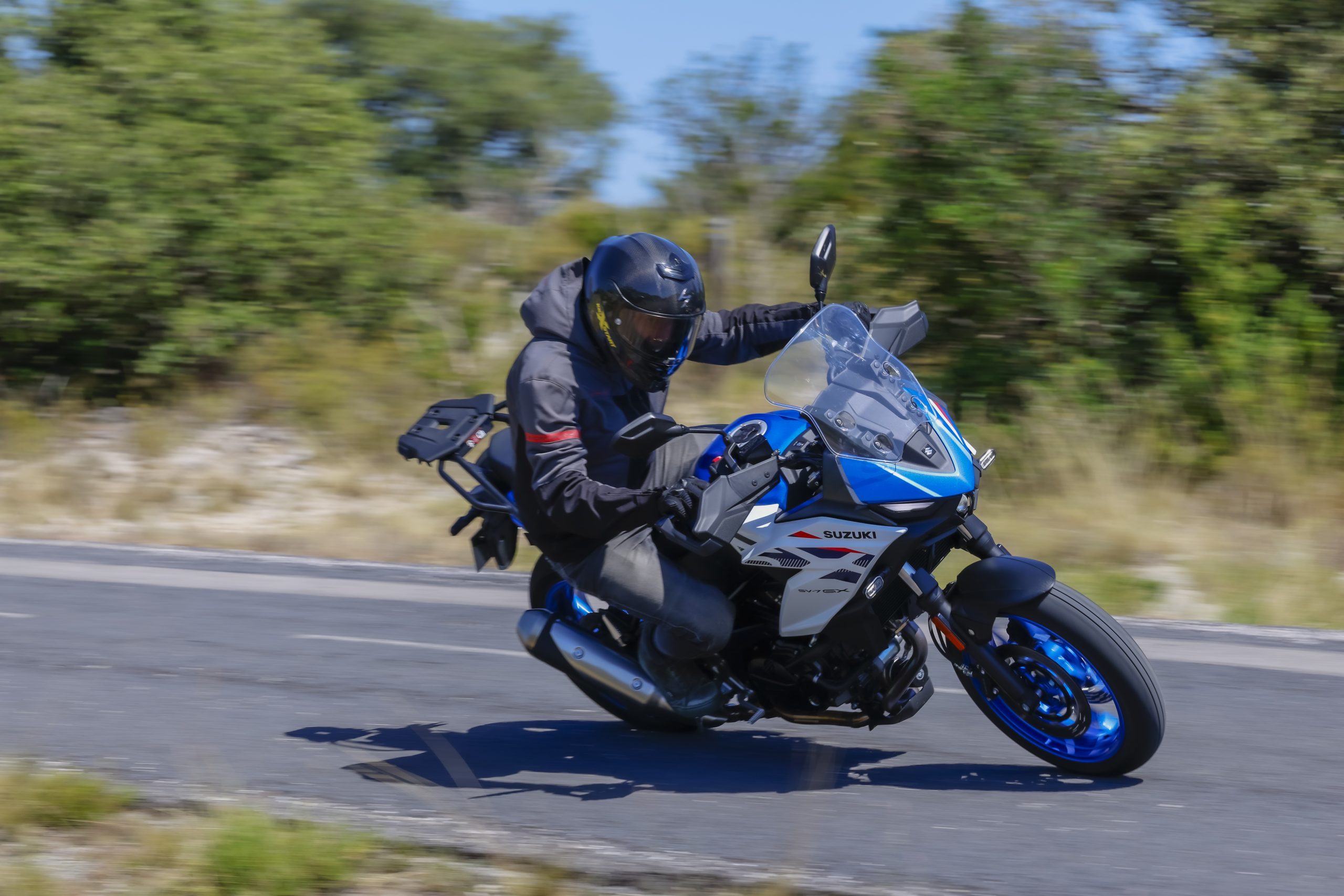 Suzuki SV-7GX