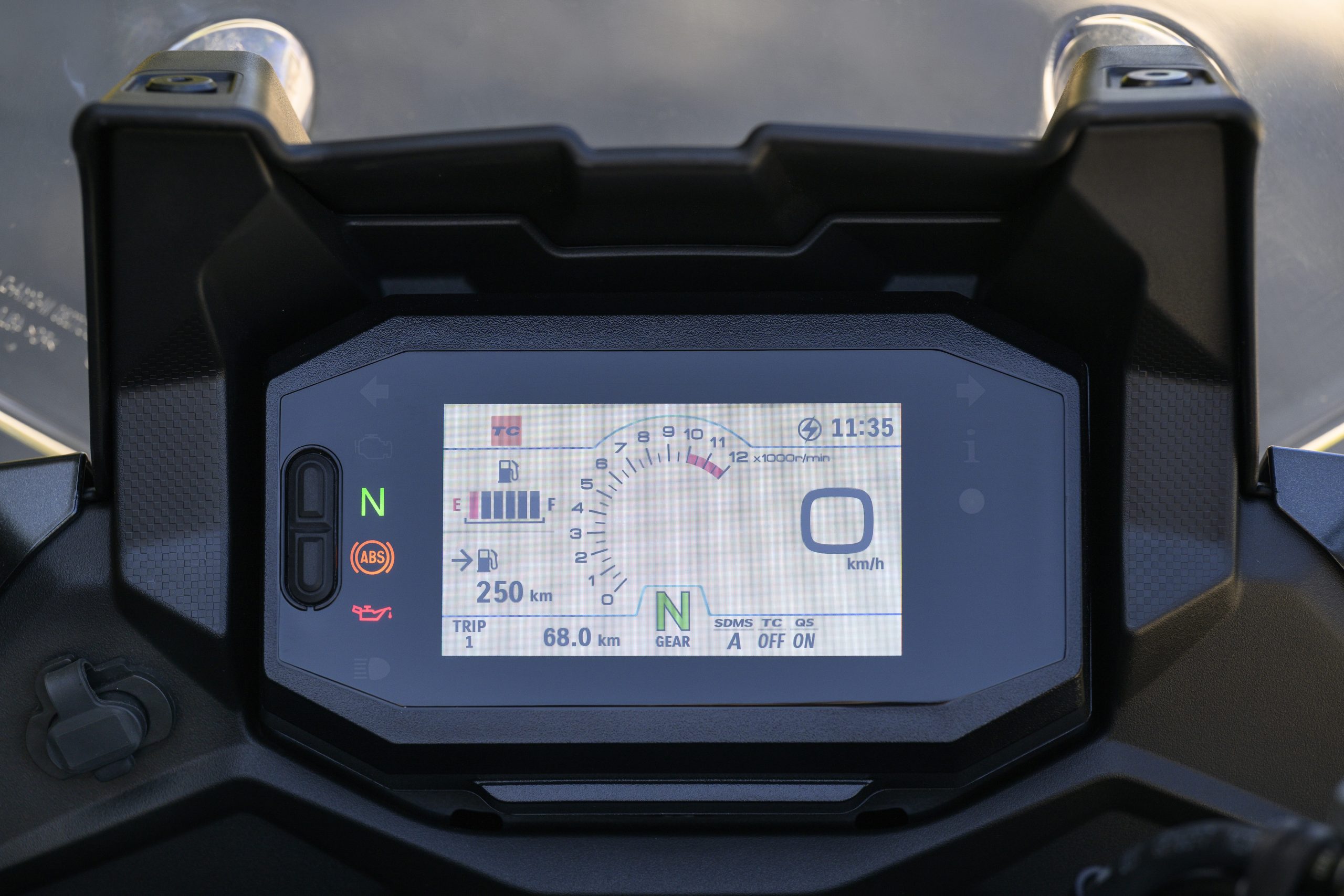 Suzuki SV-7GX