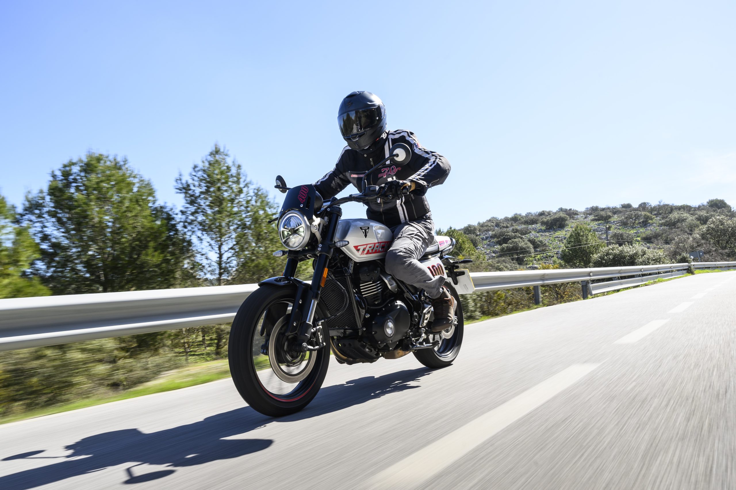 Triumph Tracker 400