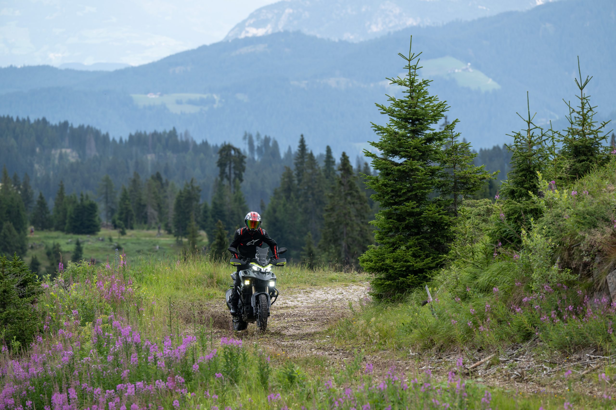 Benelli TRK902 Xplorer