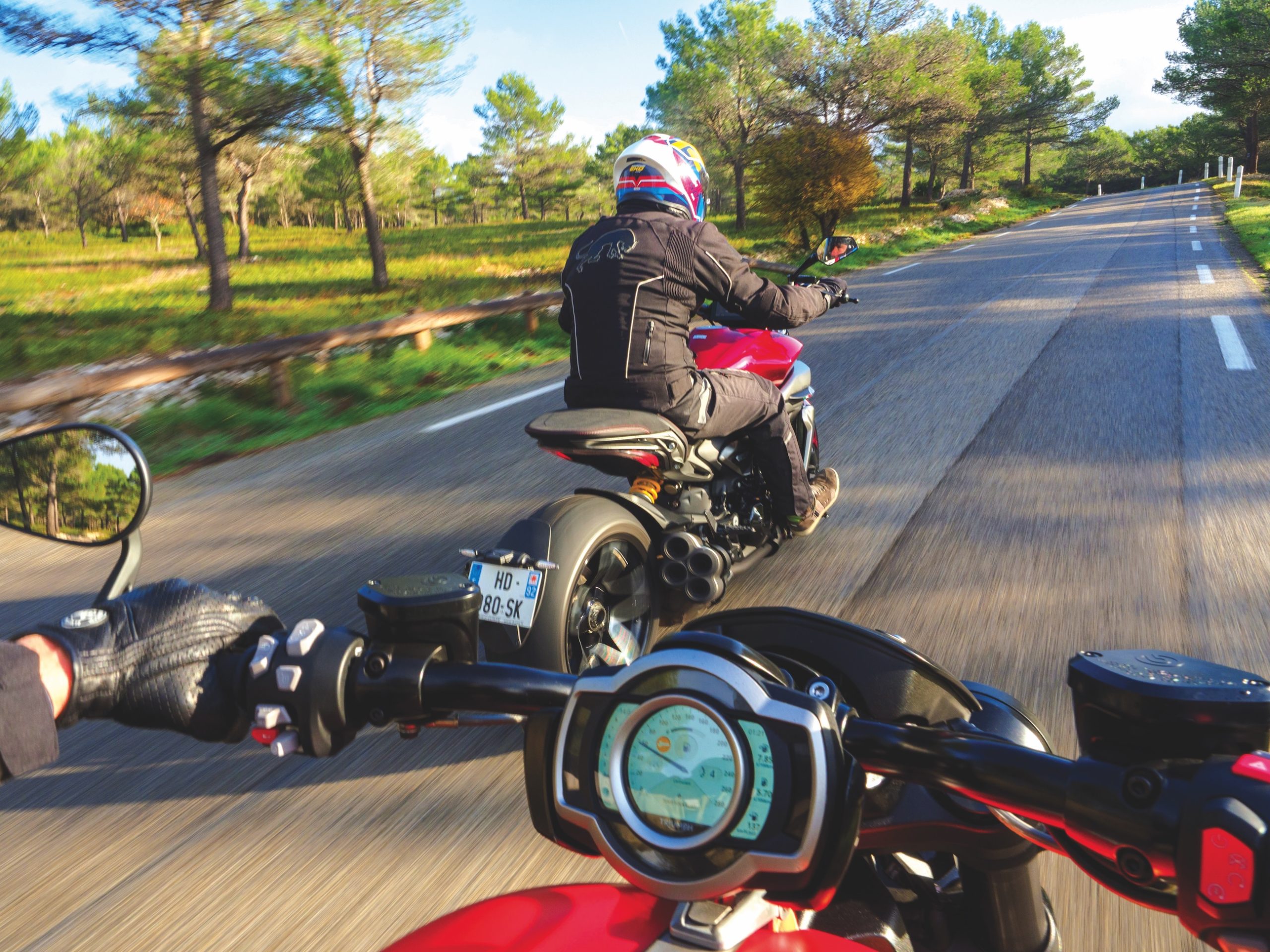 Ducati XDiavel V4 Triumph Rocket 3 Storm R