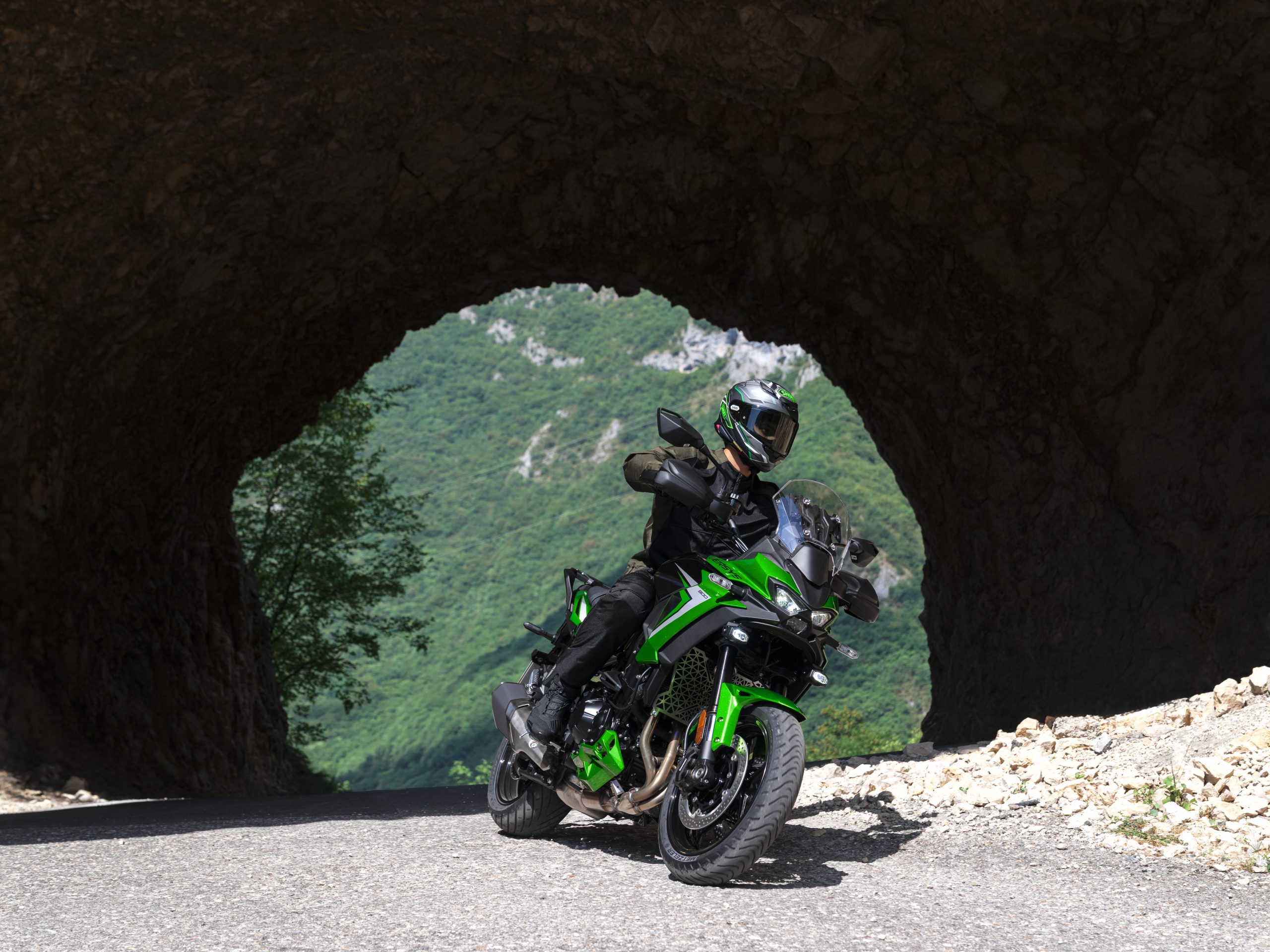Kawasaki Versys 900 (SE)