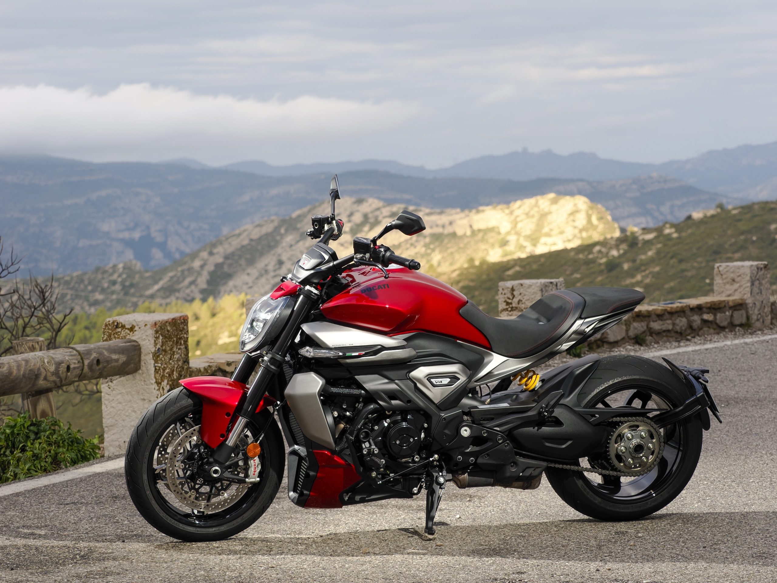 Ducati XDiavel V4