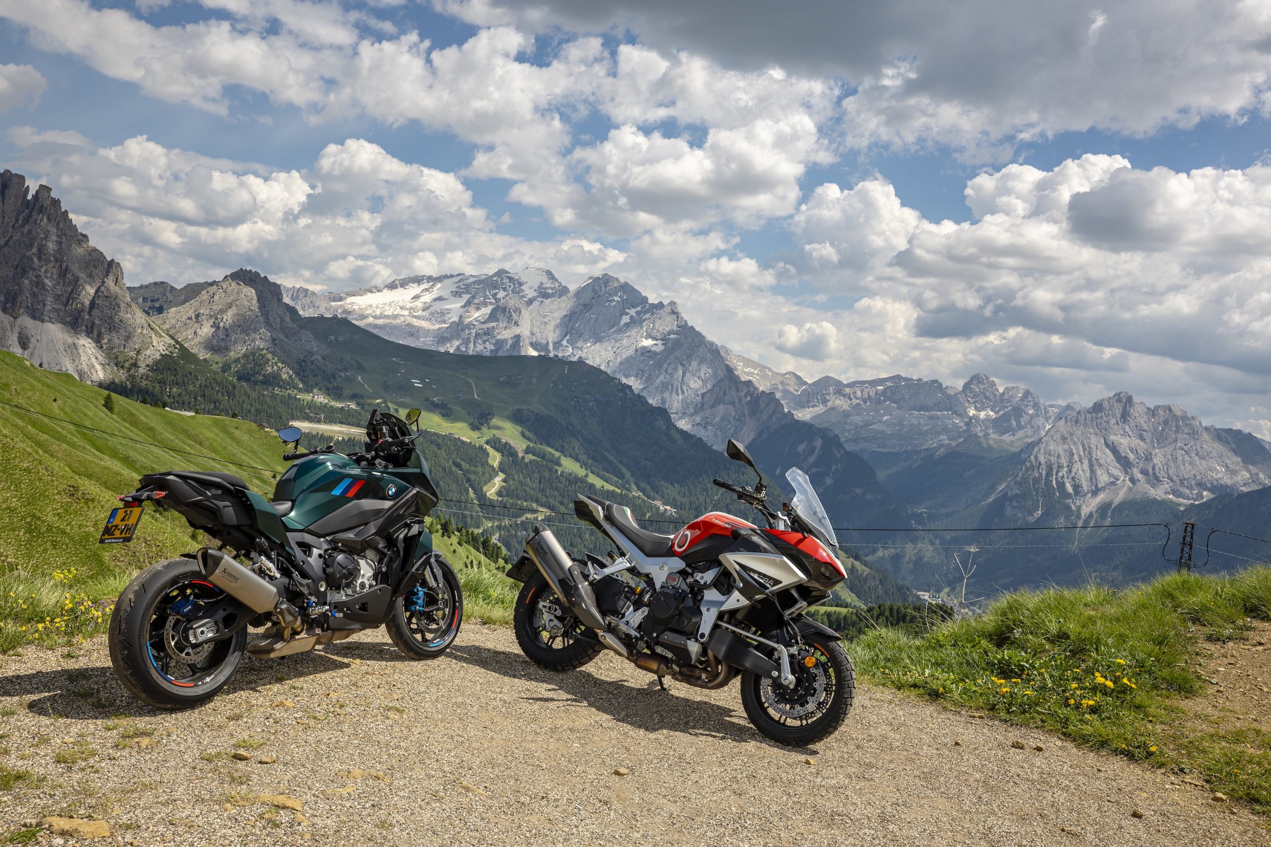 BMW M 1000 XR Bimota Tesi H2 Tera