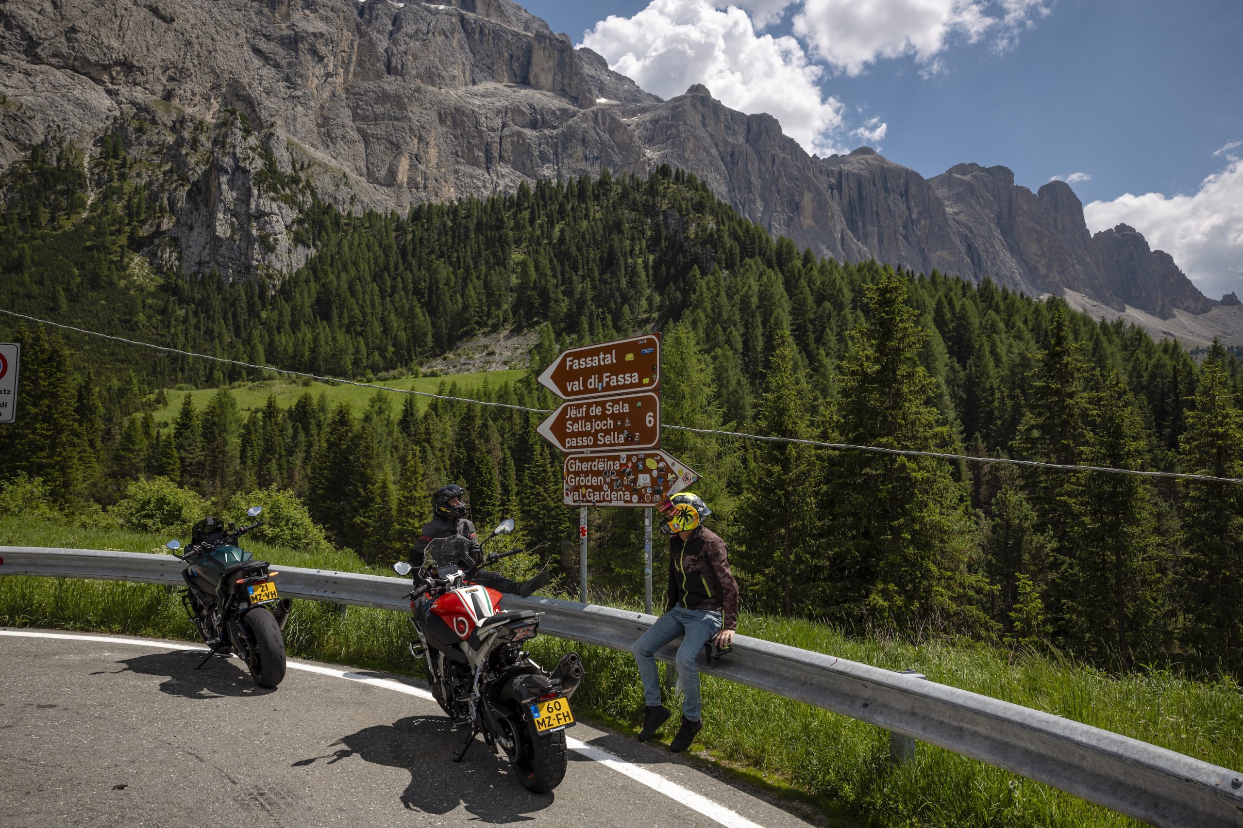 BMW M 1000 XR Bimota Tesi H2 Tera