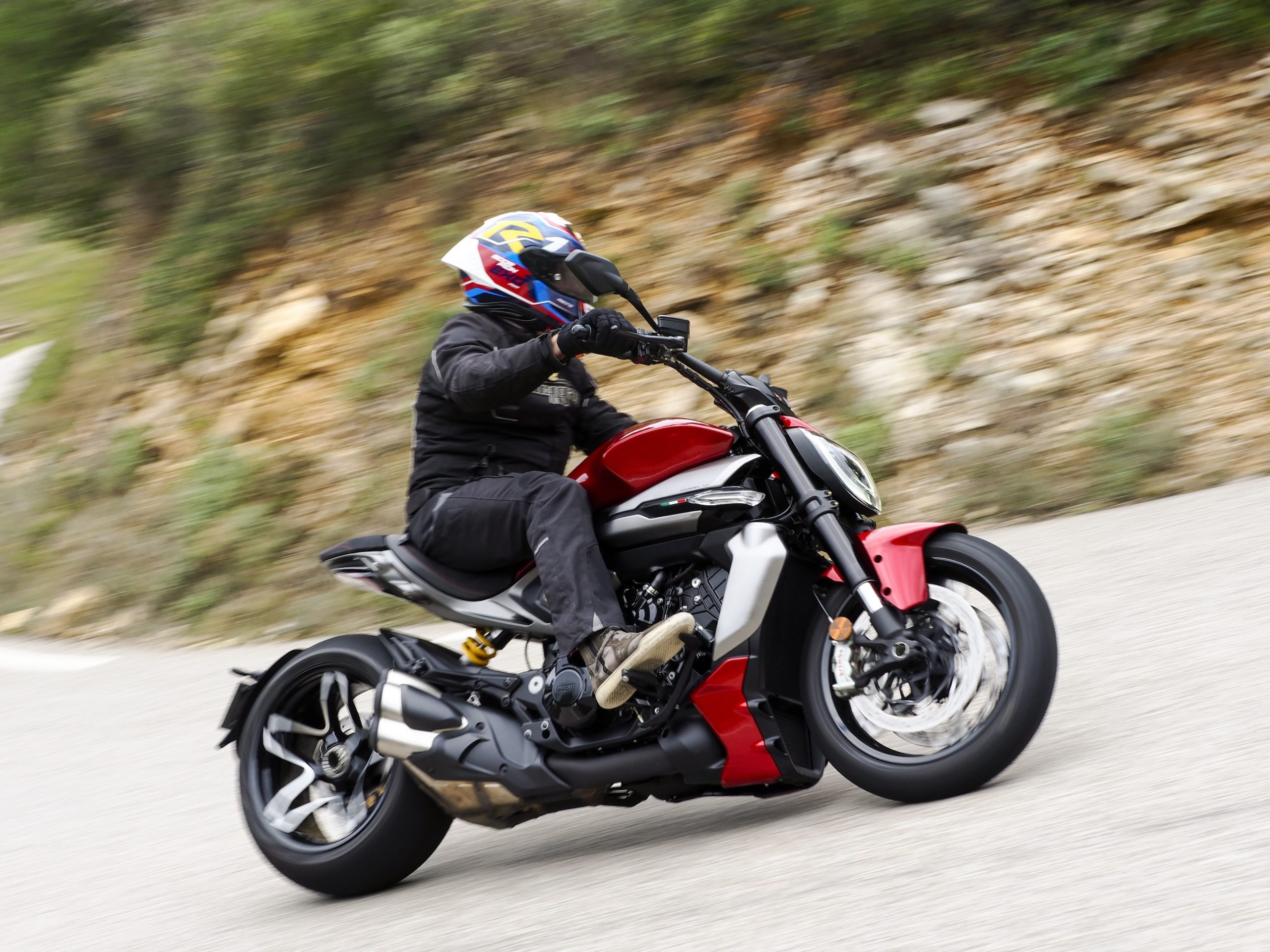 Ducati XDiavel V4
