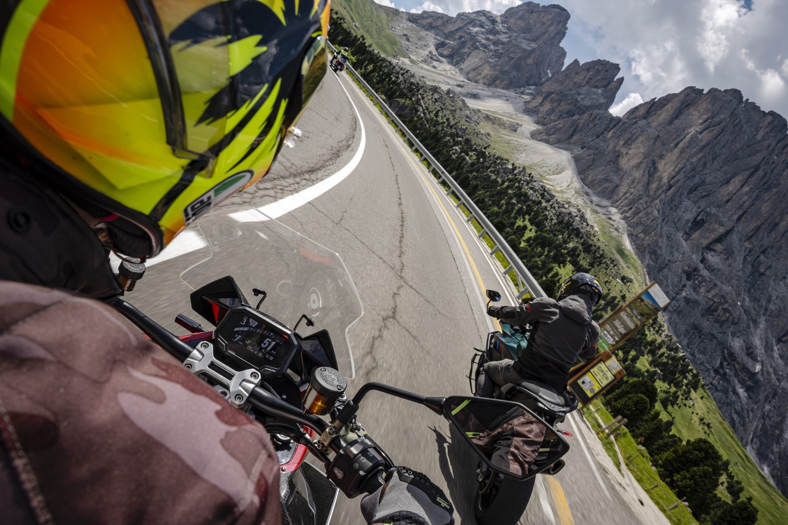 BMW M 1000 XR Bimota Tesi H2 Tera
