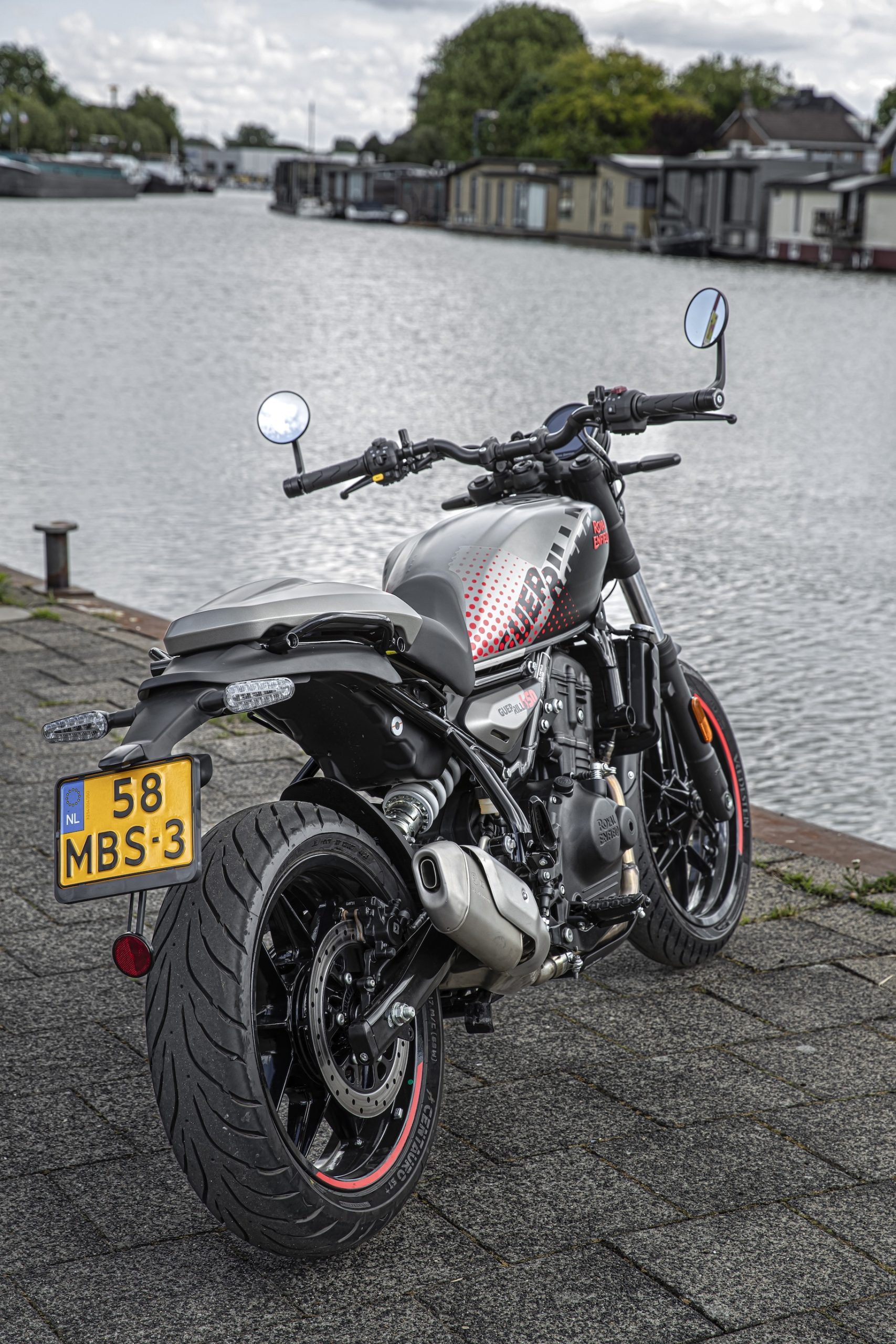 Royal Enfield Guerrilla 450 Apex