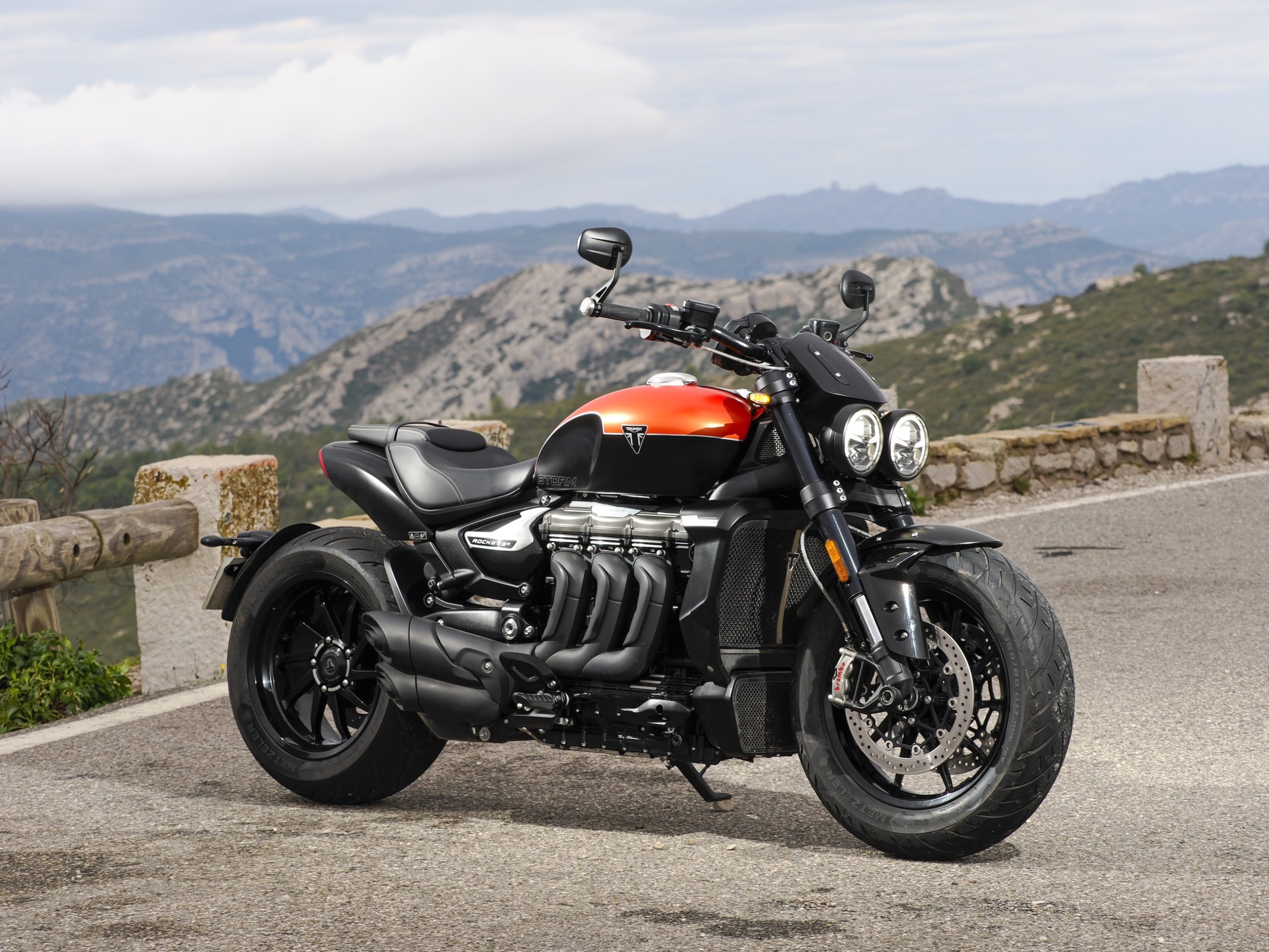 Triumph Rocket 3 Storm R