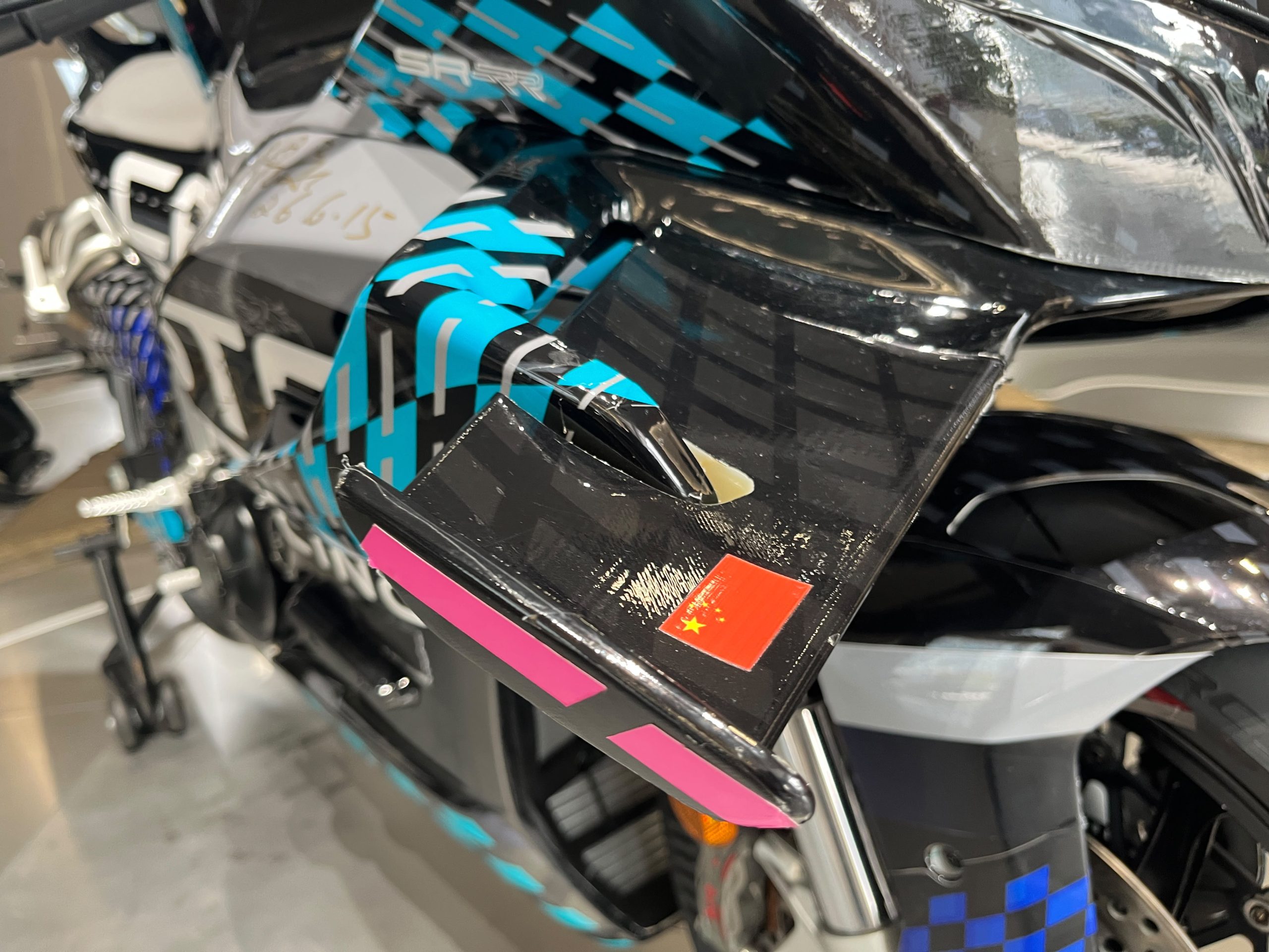 CFMoto V4 SR-RR